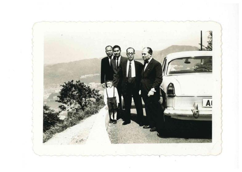 Mr. Maurice End at the Peak (1961)